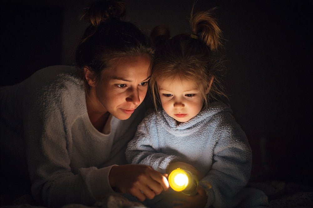 safety rules for flashlights