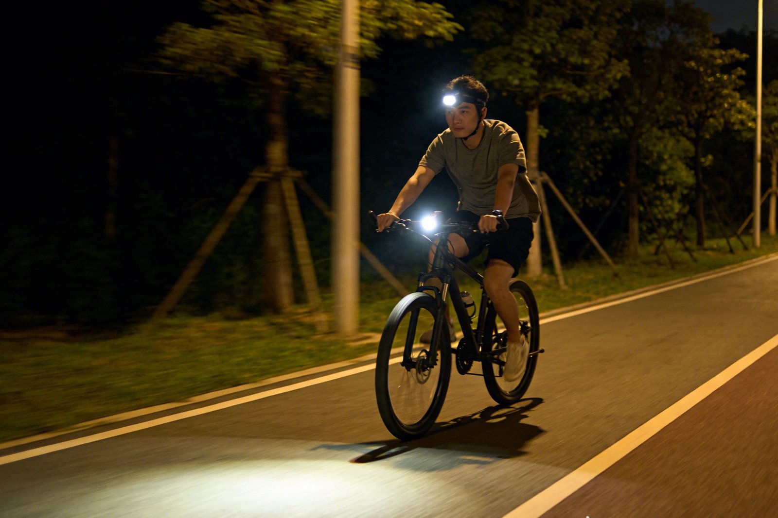 cycling headlamp performance factors